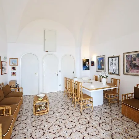 Marmorata Sleeps 4 Wifi Villa Minori