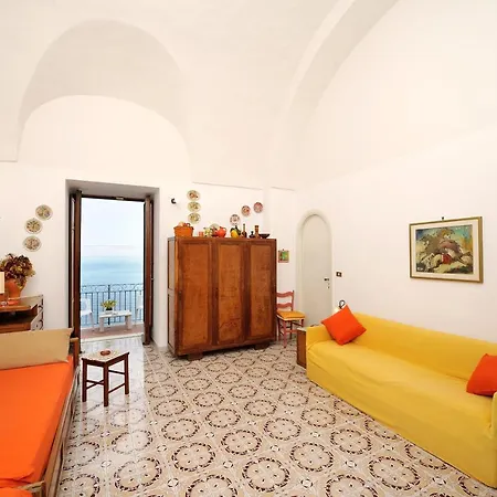 Villa Marmorata Sleeps 4 Wifi